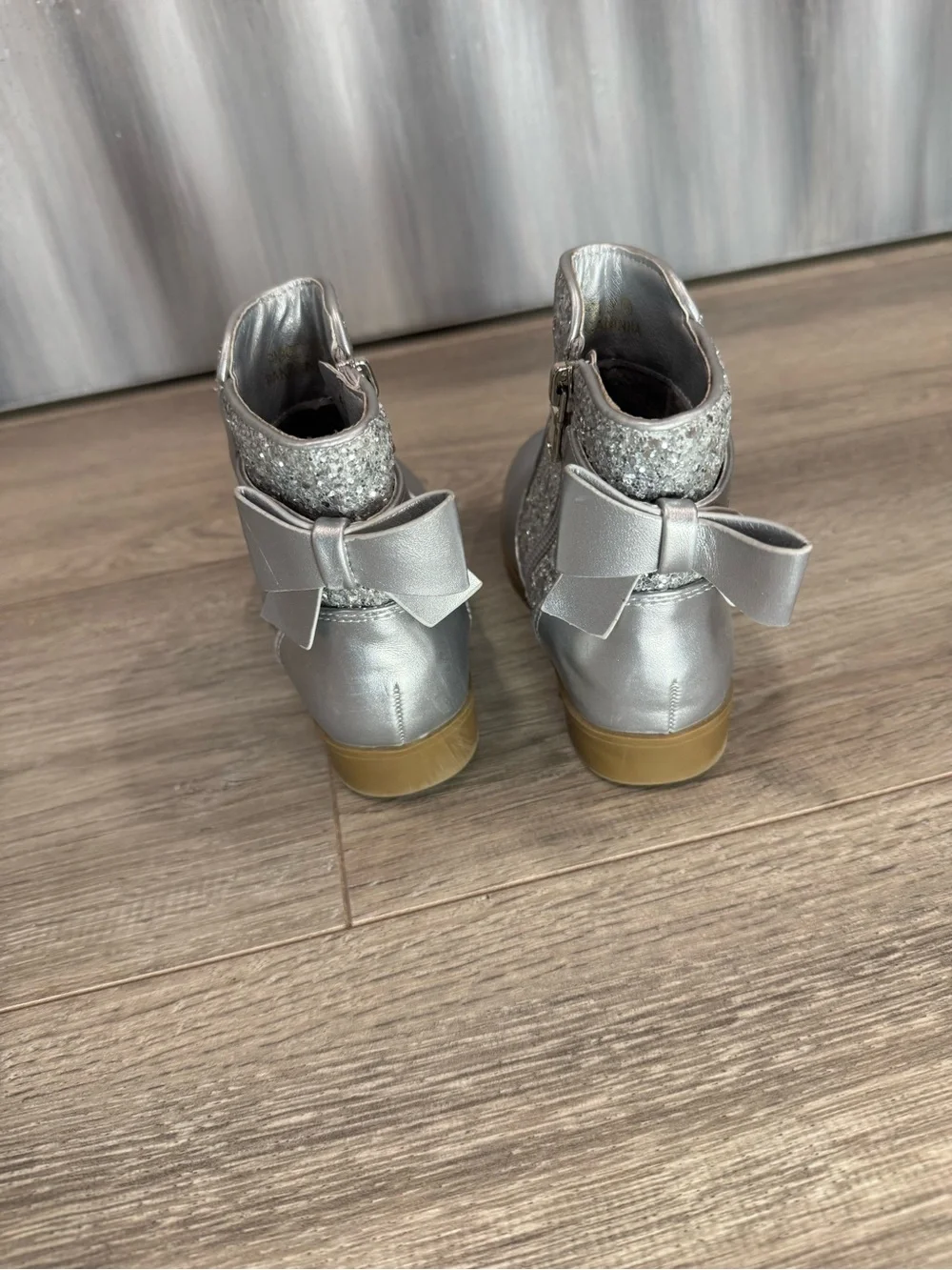 N/A silver kids